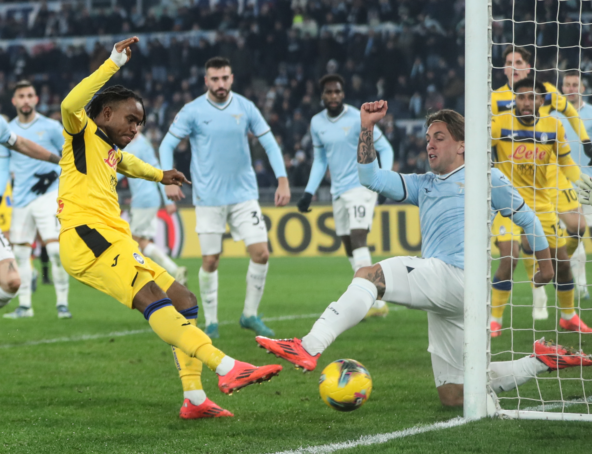 包含强强对话!欧预赛赛场上强队大对决的词条 包含强强对话!欧预赛赛场上强队大对决的词条