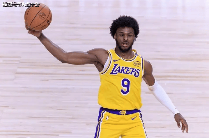 关于雄鹿在主场以分击退湖人,字母哥强势的信息 关于雄鹿在主场以分击退湖人,字母哥强势的信息