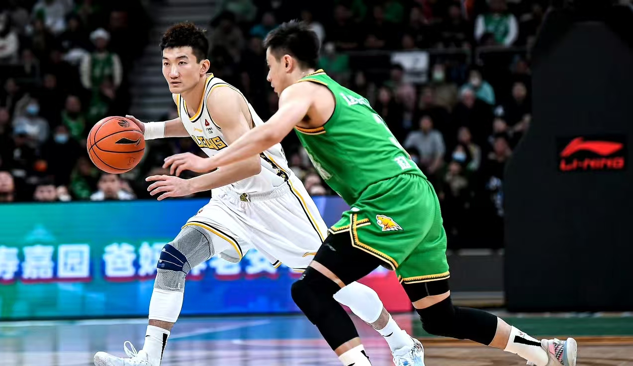 关于冲刺冠军!球员士气高昂全力以赴的信息 关于冲刺冠军!球员士气高昂全力以赴的信息