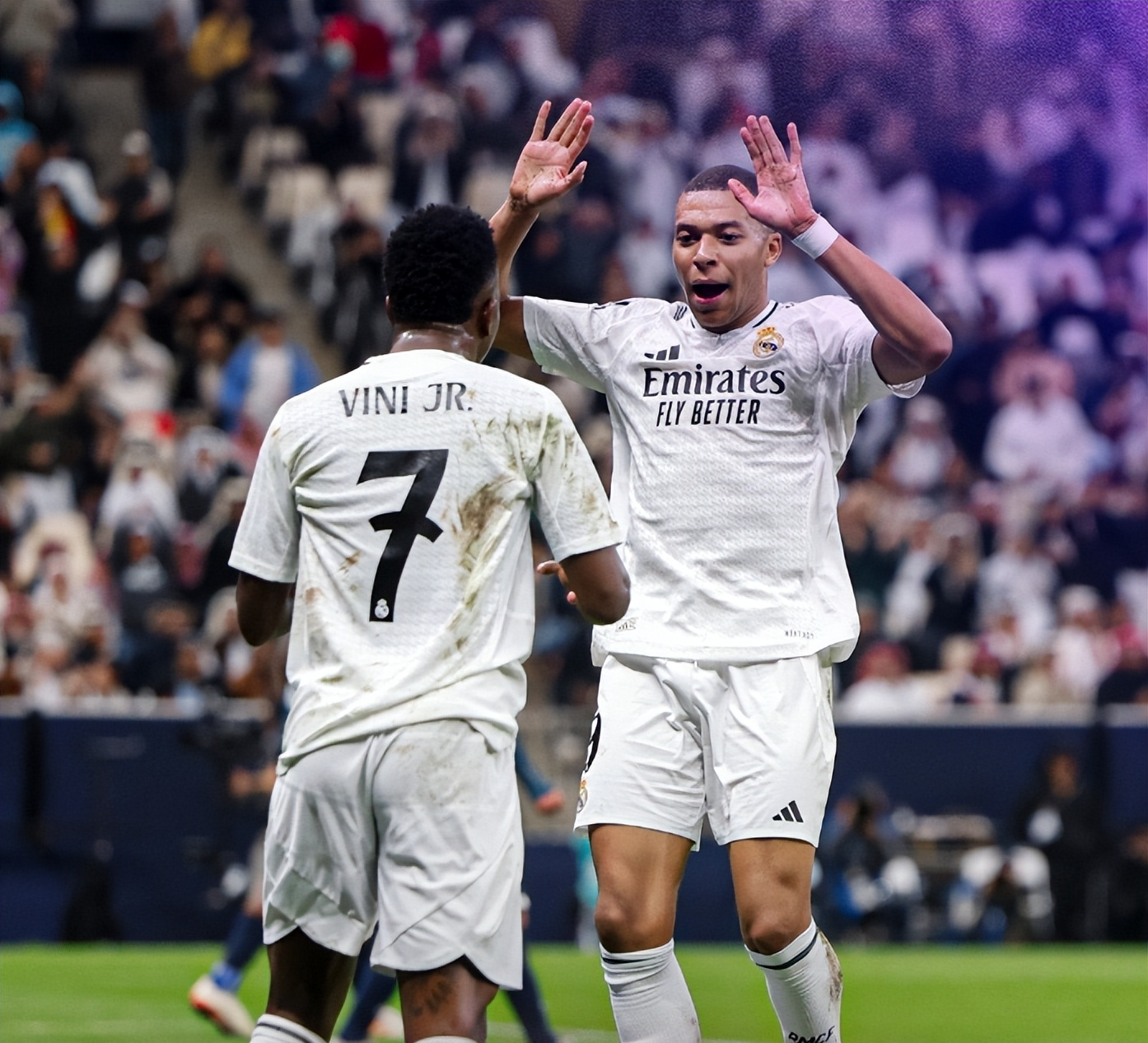 包含皇马大胜晋级,欧冠八强赛路已定的词条 包含皇马大胜晋级,欧冠八强赛路已定的词条