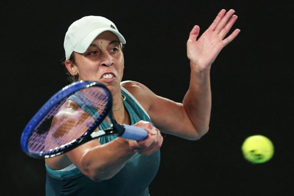 关于美国卫冕冠军气场十足,轻松晋级的信息 关于美国卫冕冠军气场十足,轻松晋级的信息