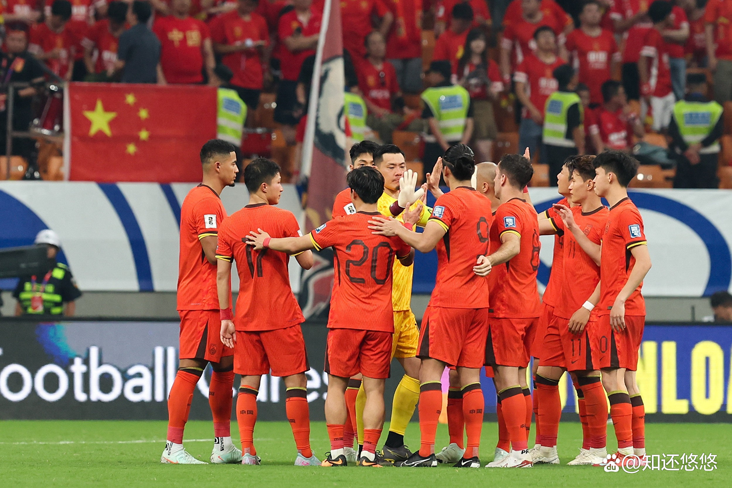 爱游戏登录入口-激烈角逐，国际足坛掀起热潮