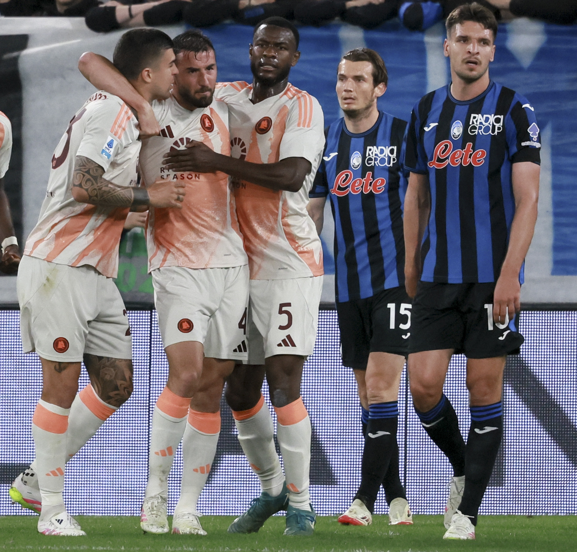 罗马尼亚队喜获捷报，实力雄厚