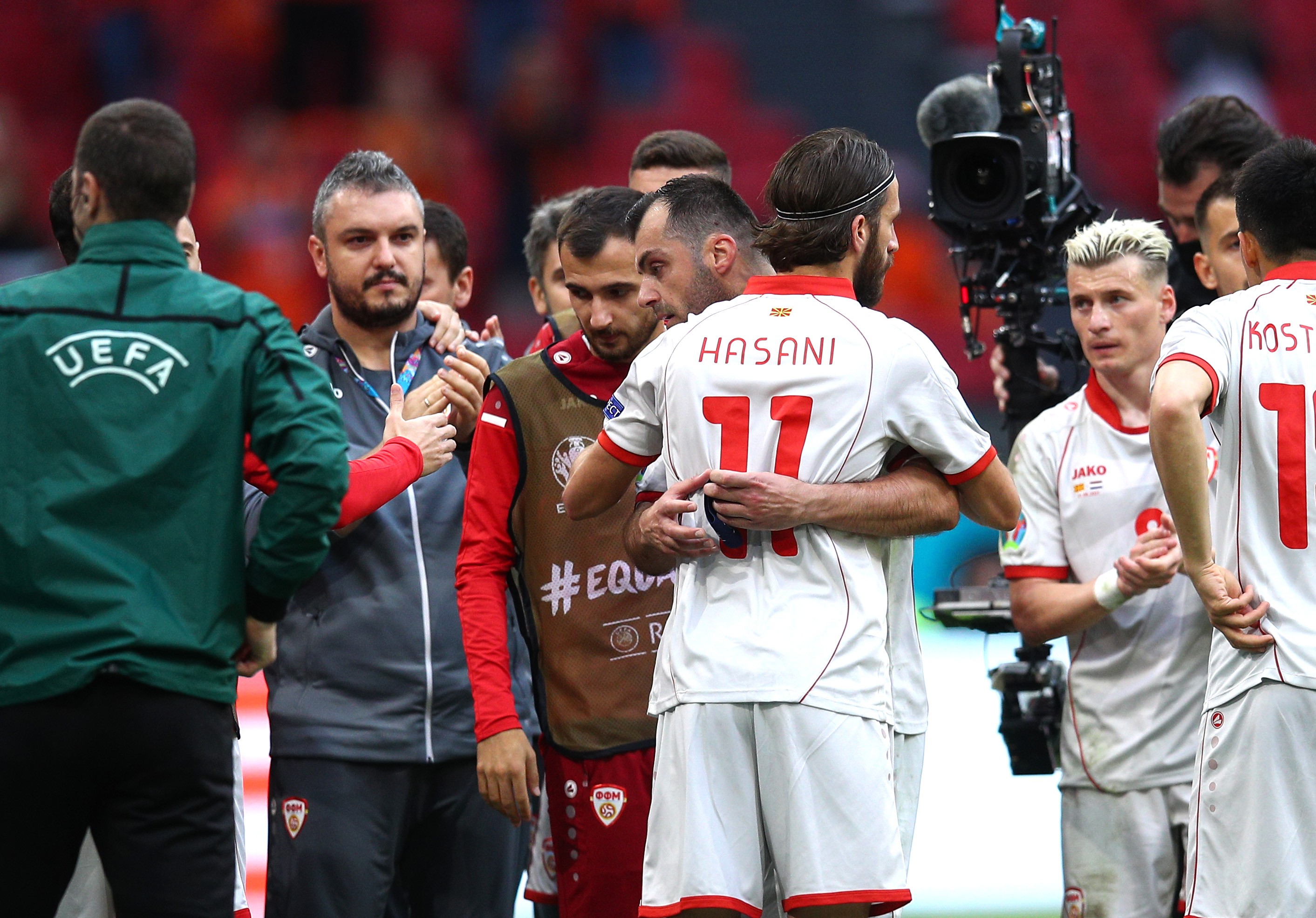 爱游戏体育官网-北马其顿国家队战胜挪威：拼尽全力谱写传奇