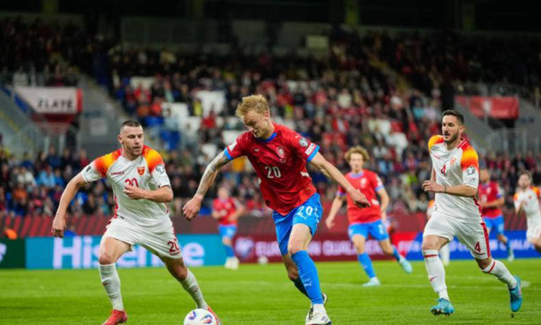 捷克国家队晋级下一轮，展现出色的表现的简单介绍