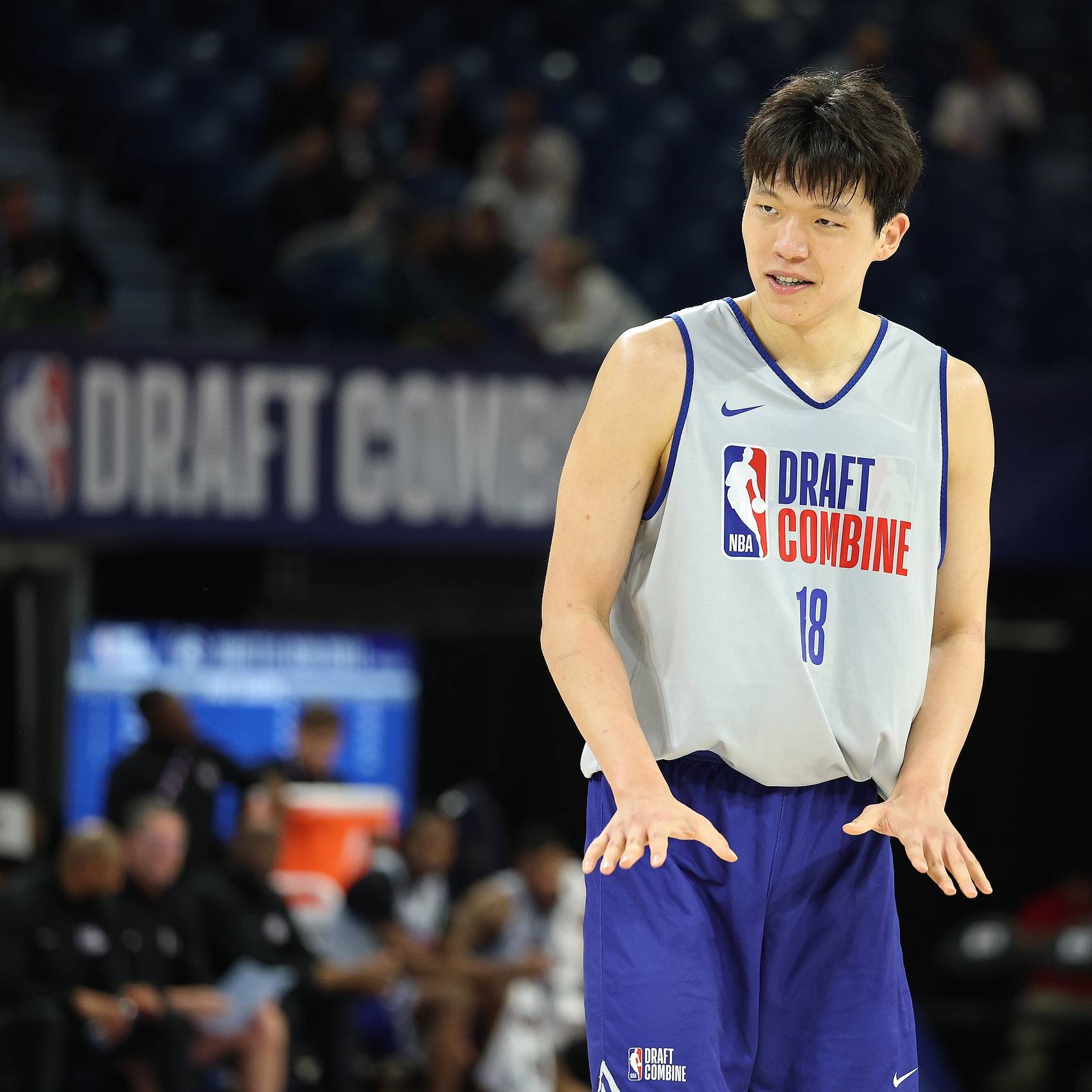 篮网中锋霸气表现,获得全明星提名 篮网中锋霸气表现,获得全明星提名