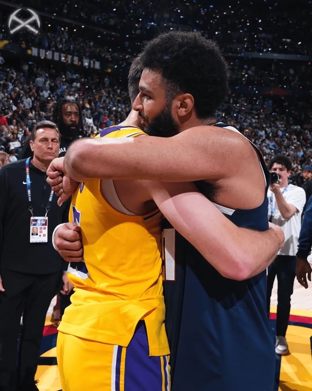 关于西部强强对话，湖人力克掘金的信息