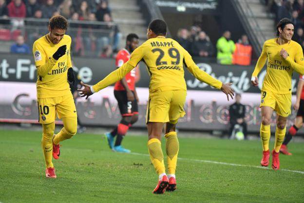 南锡队在法国足球联赛中实现辉煌战绩 南锡队在法国足球联赛中实现辉煌战绩