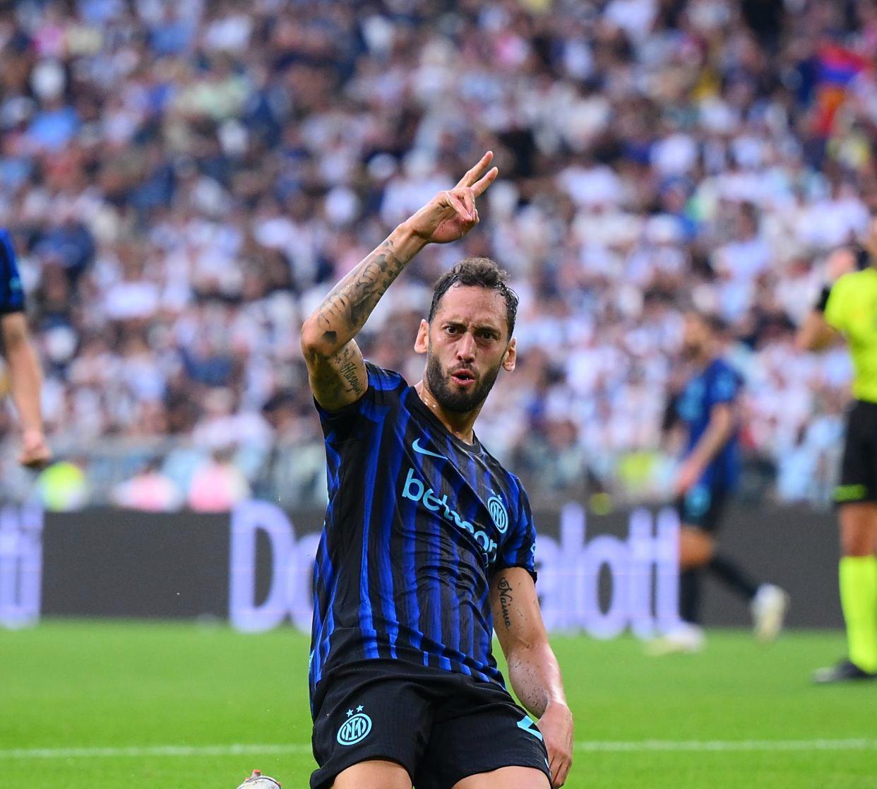 意甲球员为荣誉和荣耀而奋斗 意甲球员为荣誉和荣耀而奋斗