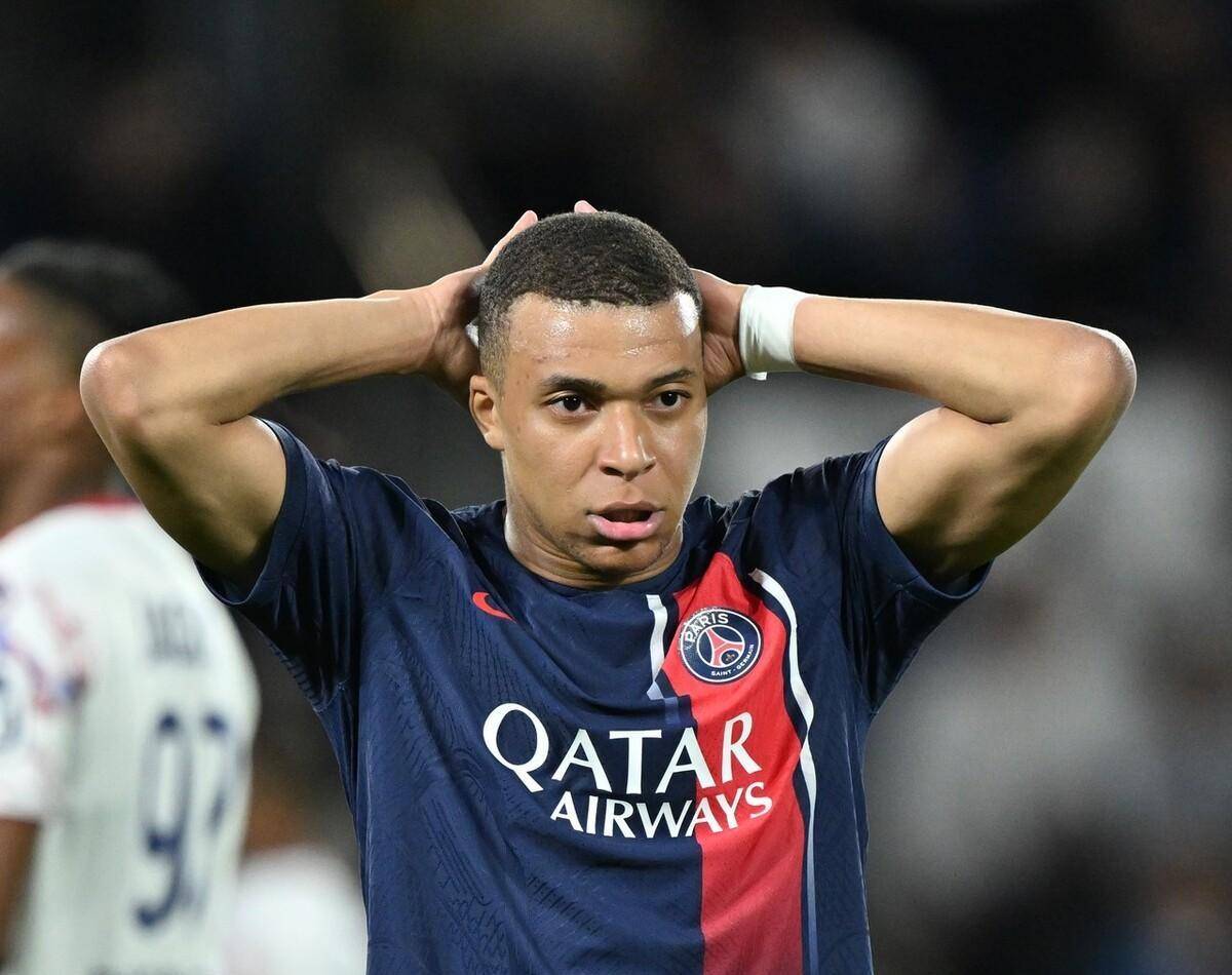 爱游戏app-关于法甲积分榜：各队顺位起伏变化莫测的信息